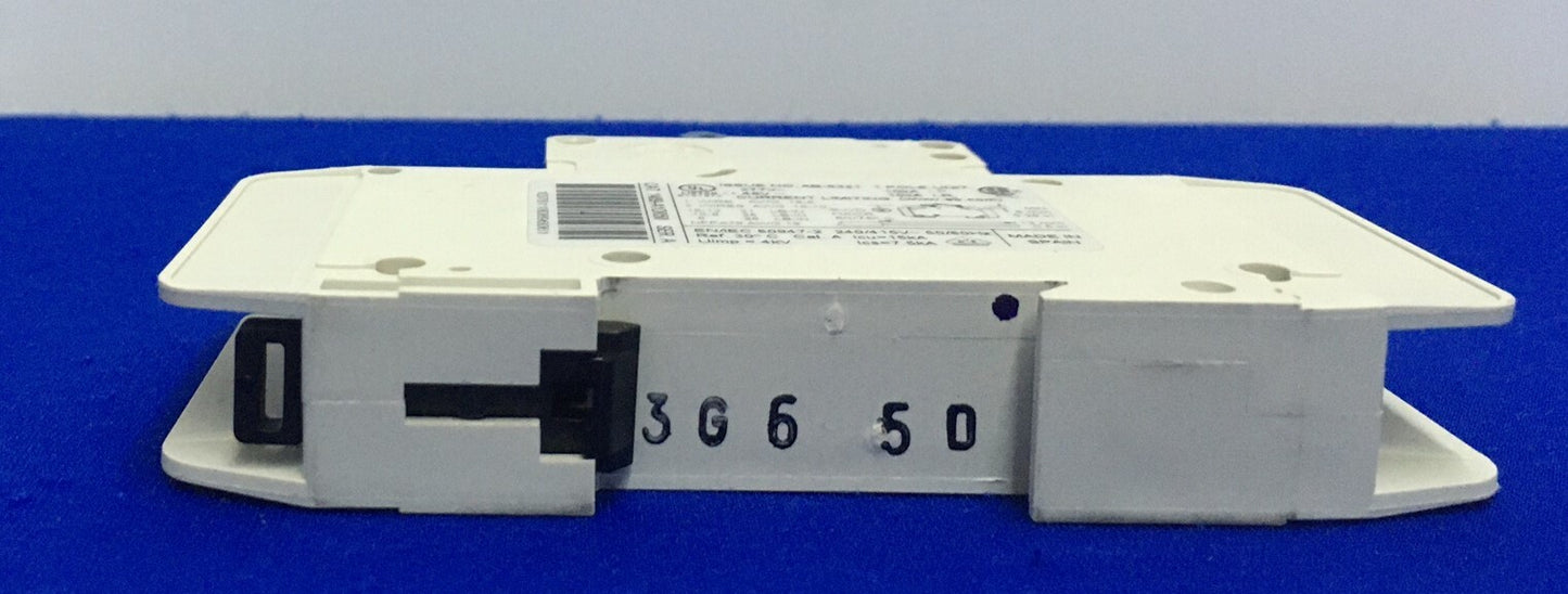 Allen-Bradley Allen Bradley AB 1489-A 1489-A1D050 SER A CIRCUIT BREAKER 1 POLE