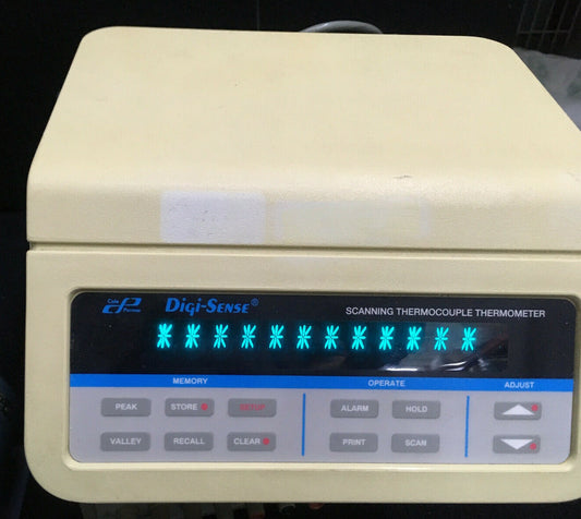 Cole-Parmer DIGI-SENSE 12 IINPUT SCANNING THERMOCOUPLE THERMOMETER 92800-10