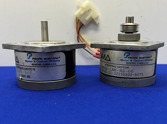 PACIFIC SCIENTIFIC SIGMA 21-2215D200-B075 HZHNRHB-LNN-NS-00 STEPPER MOTOR QTY 2