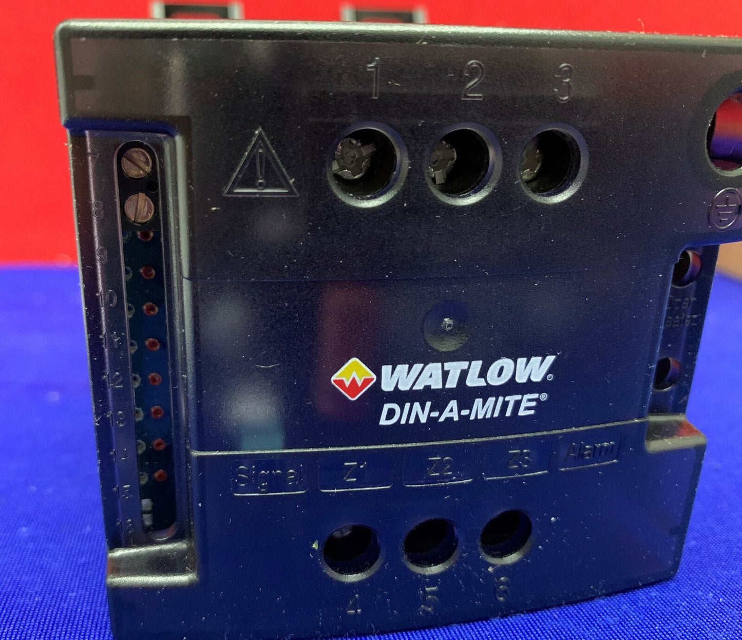 Watlow DIN-A-Mite Power Switching Device DB10-60K2-0000 Control Input/Output