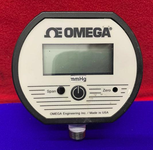 OMEGA DPG1000B - 760MMHGG DIGITAL GAGE GAUGE SHOWS COSMETIC WEAR MISSING BUTTON