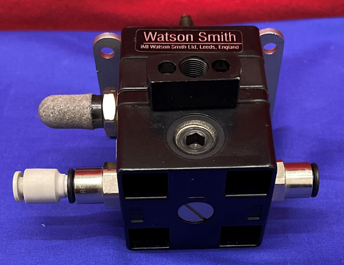 Watson Smith Pneumatic Pressure Regulator 53130400R