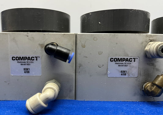 COMPACT INCH SQUARE BODY CYLINDER S3X1 BORE: 3 STROKE: 1 Lot of 3