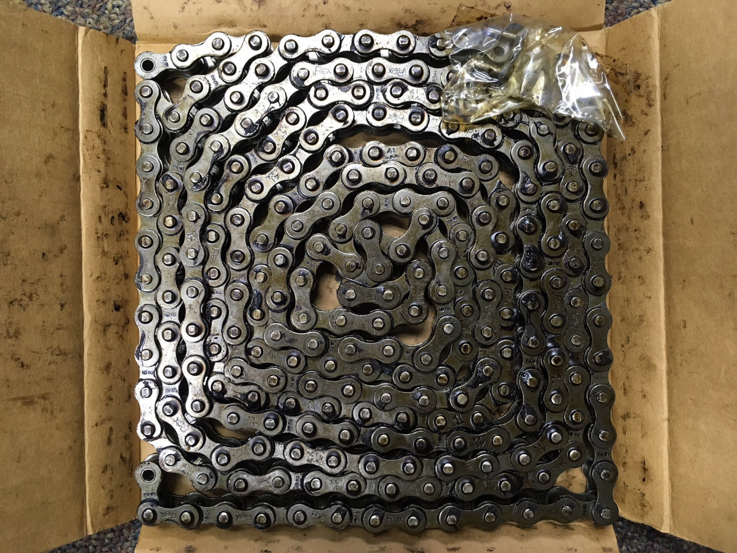 REXNORD #41 ANSI ROLLER CHAIN RIV 1/2" PITCH 10 FT MASTER LINK INCLUDED