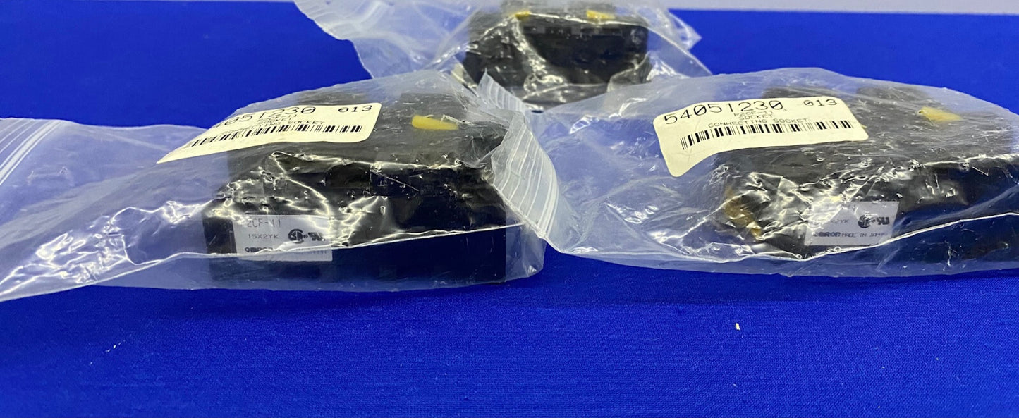 OMRON 2CF-11 / 54051230 SOCKET CONNECTING SOCKET - 1 LOT QTY 3