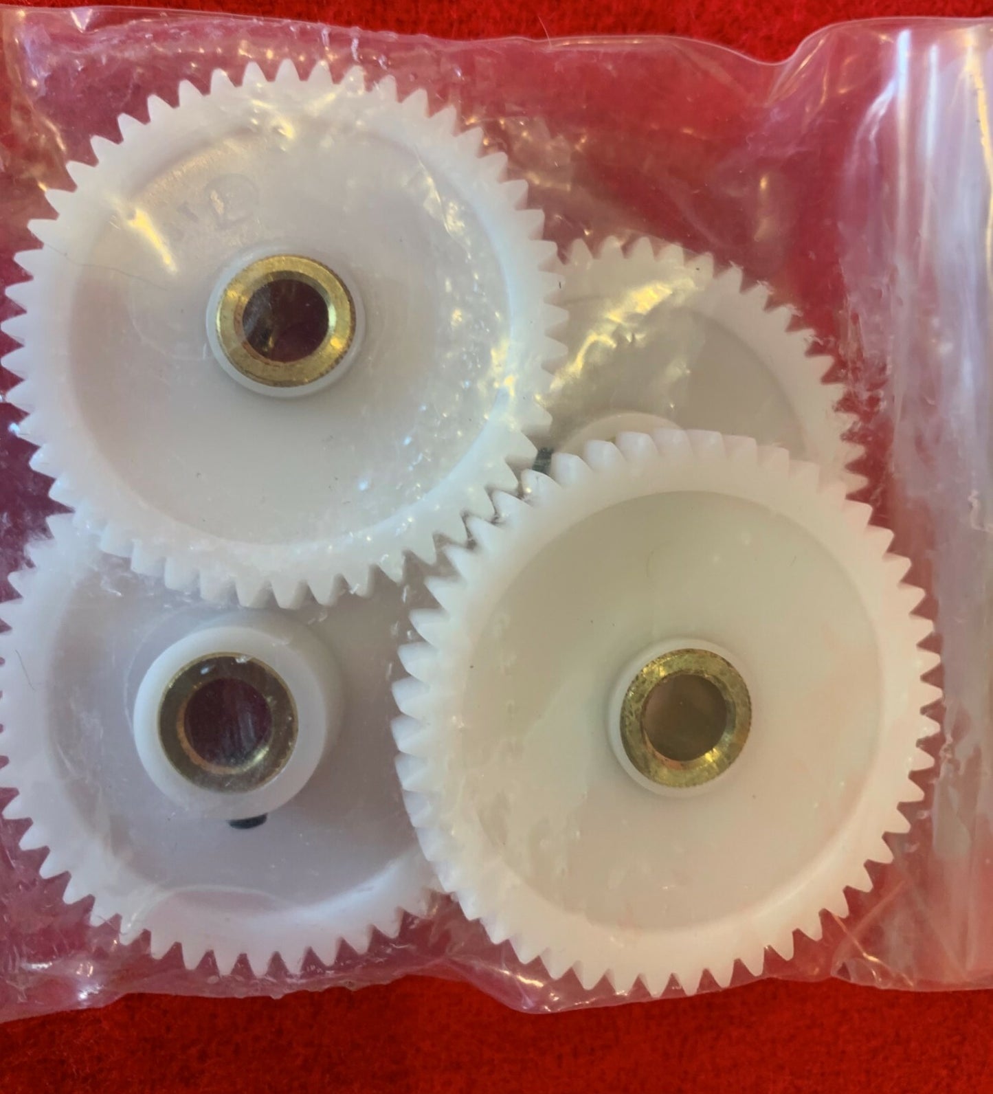 SDP/SI Acetal Plastic Gear w/Brass Hub A 1T 2-Y24048 GR.MOLD.SP.24P.