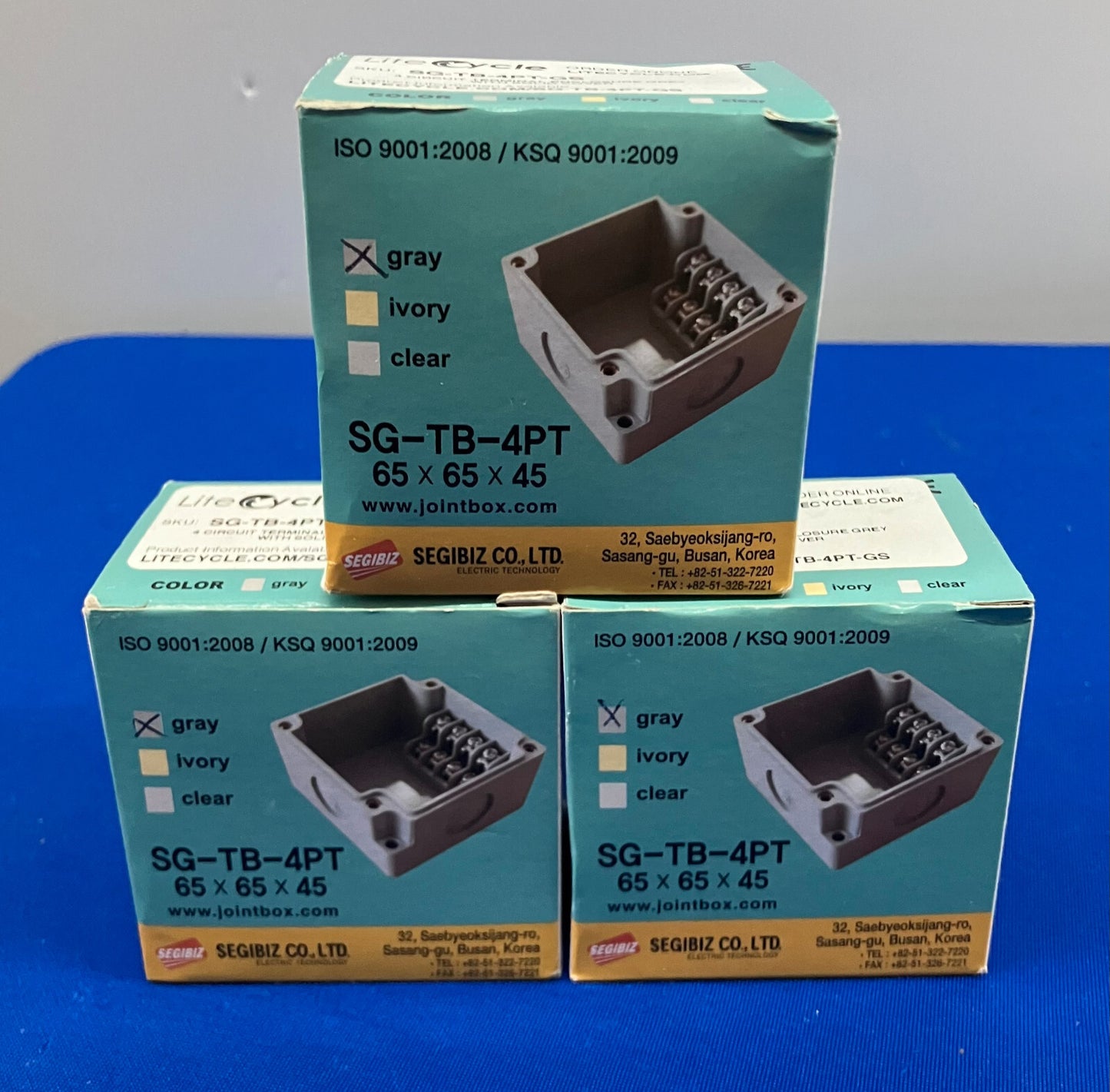 4 CIRCUIT TERMINAL ENCLOSURE GREY WITH SOLID COVER, SG-TB-4PT-GS, LOT OF 3