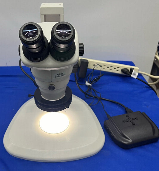 NIKON STEREO SMZ745 MICROSCOPE 6.7-50X WITH NIKON C-PSN 213406 STAND & LED LIGHT
