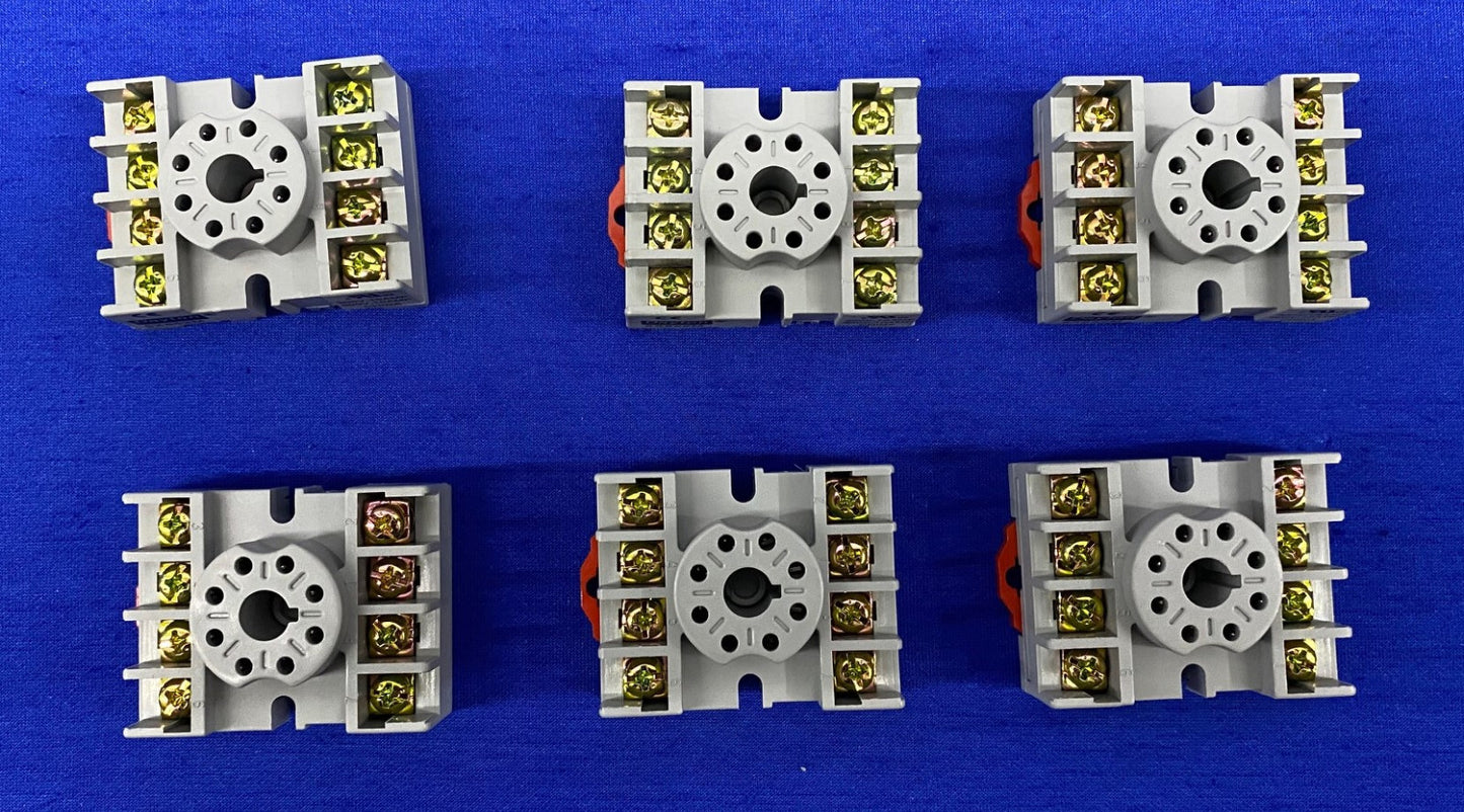 1 LOT QTY 6 - DAYTON ® 5X852M DIN RAIL MOUNT RELAY SOCKET