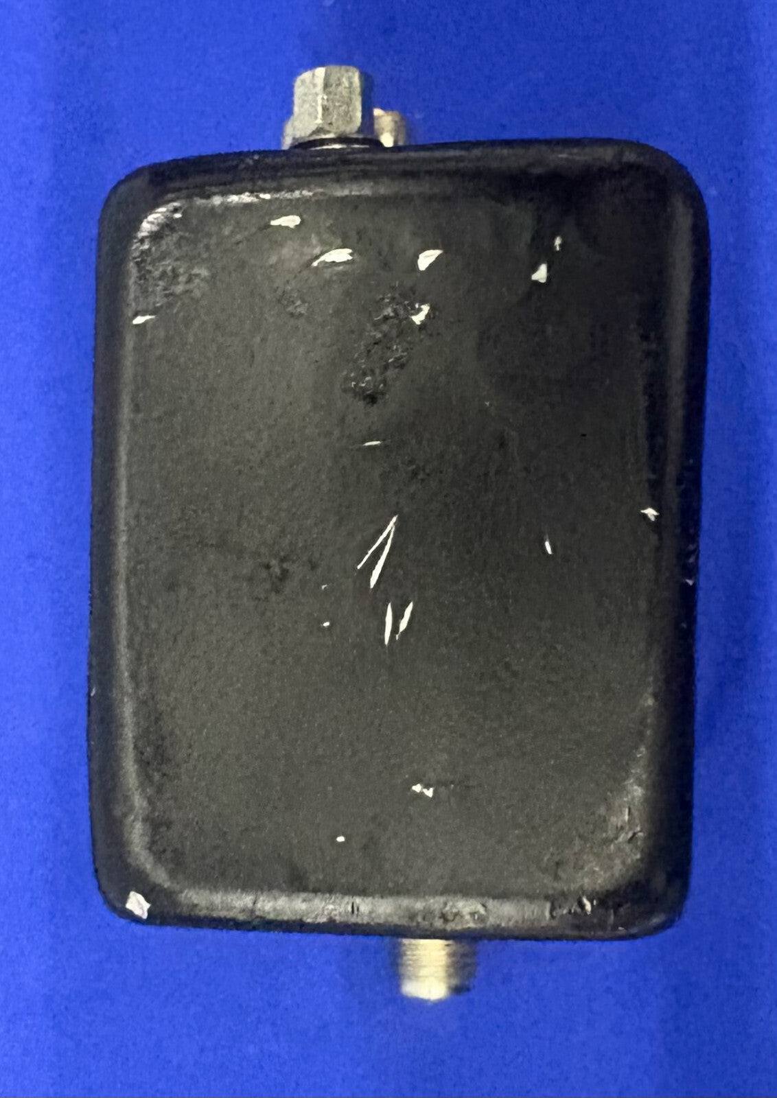 BROOKS MASS FLOW SENSOR 5860E SERIES - ITEM APPEARS TO HAVE BEEN REPAIRED