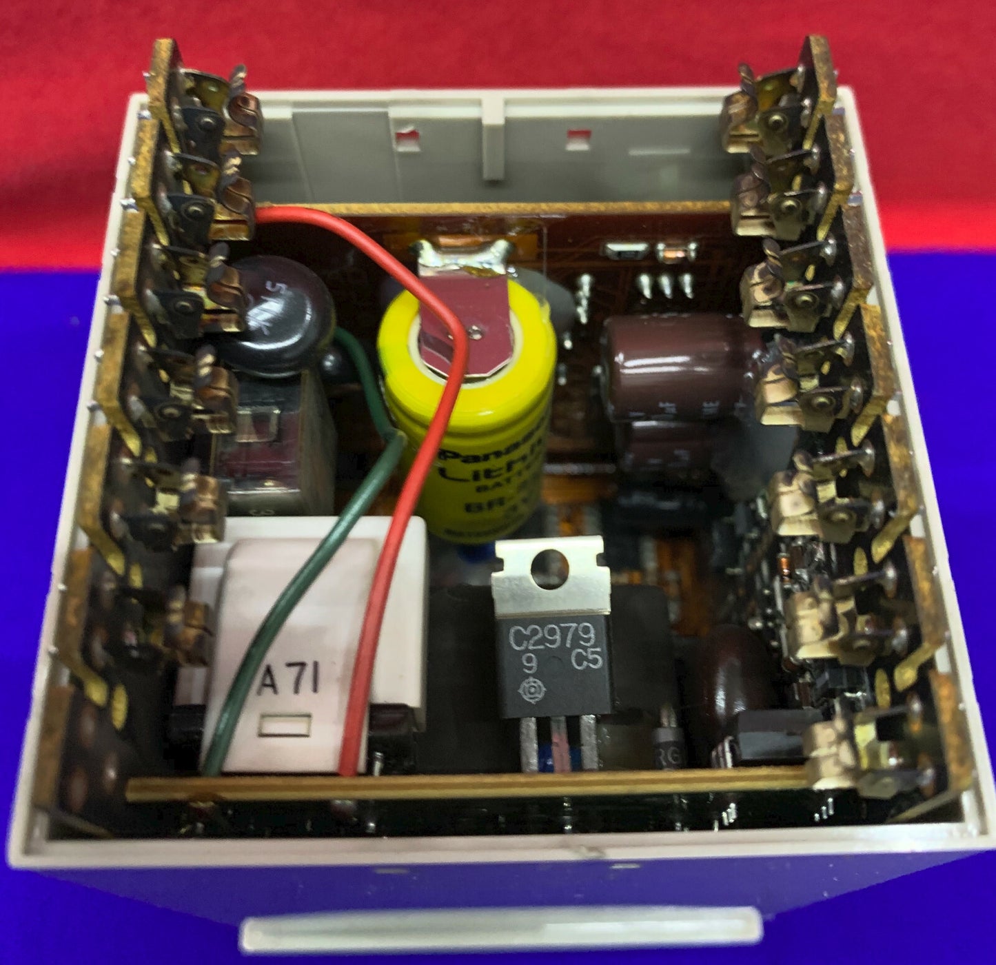 OMRON PLC H7AN TEGENPLAAT ONDERDELEN/REPARATIE MET MONTAGEBEUGELS/ONTBREKENDE ACHTERPLAAT