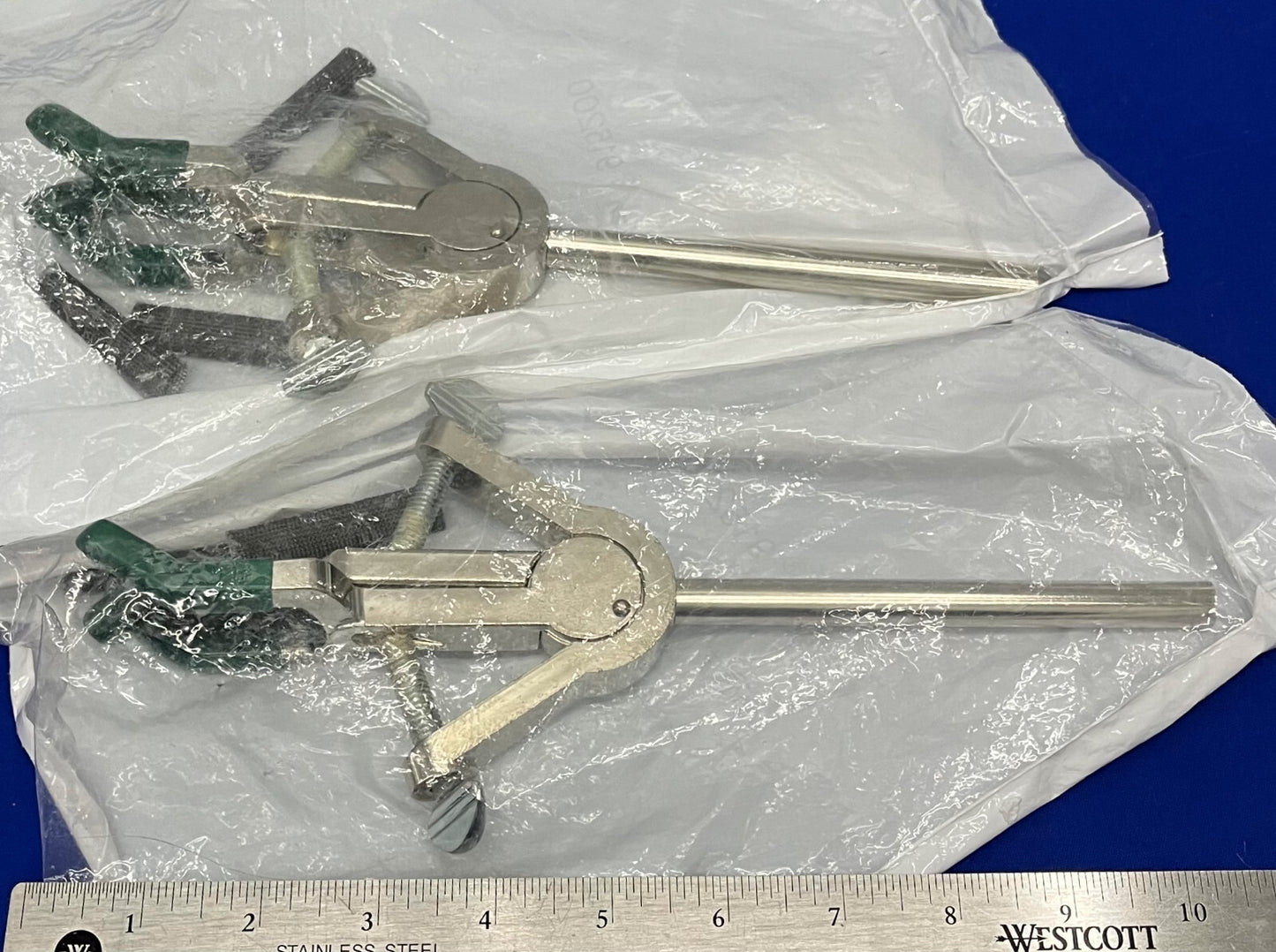 VWR TALON® 915200 21572-800 GRANDES PINCES D'EXTENSION DE LABORATOIRE À 3 BROCHES DA « A » QTE 2