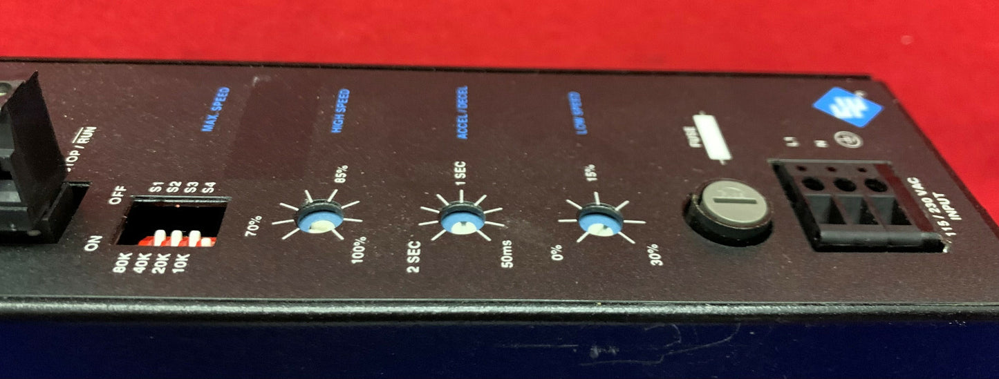 Oscillateur et suiveur de vitesse analogique Superior Electric SLO-SYN 2000 SS2000-OF