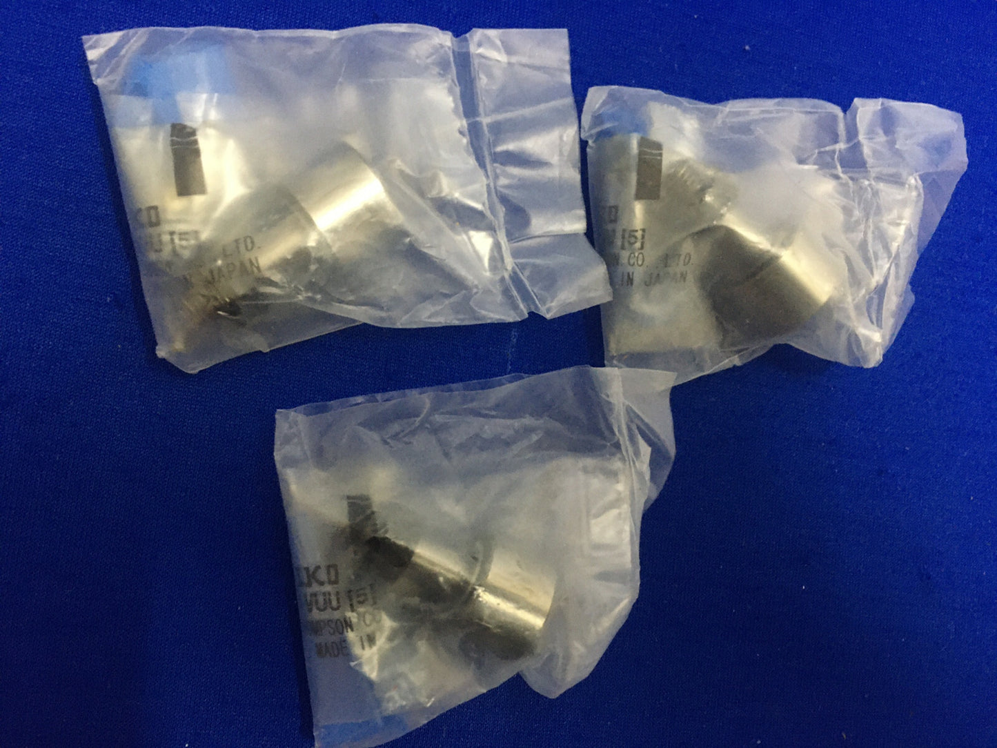 1 LOT MIT 3 STÜCK - IKO CR 10-1 VUU / CR10-1VUU CAM-FOLLOWER