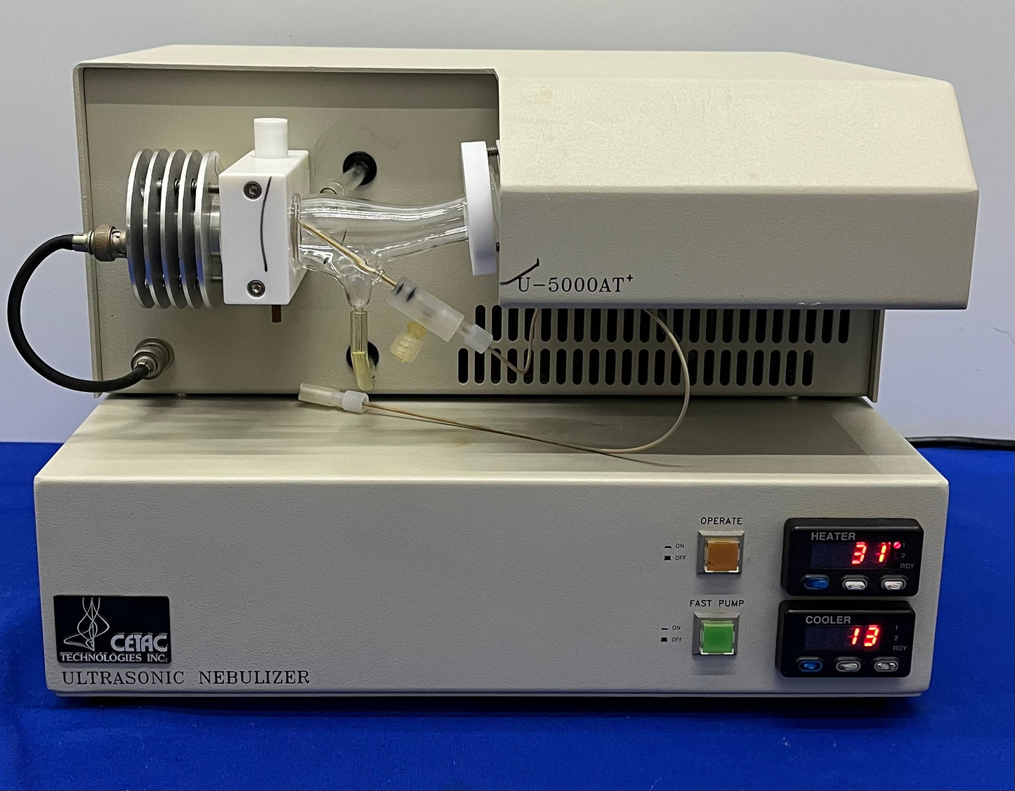NÉBULISEUR À ULTRASONS CETAC TECH U-5000AT+ / AT+ (SPECTROMÉTRIE ICP) POUR LA RÉPARATION DE PIÈCES 
