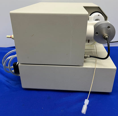 NÉBULISEUR À ULTRASONS CETAC TECH U-5000AT+ / AT+ (SPECTROMÉTRIE ICP) POUR LA RÉPARATION DE PIÈCES 