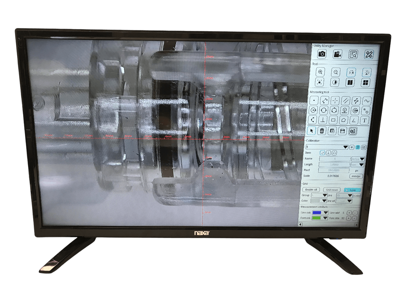 MMBT-measuring-microscope-camera-crosshairs