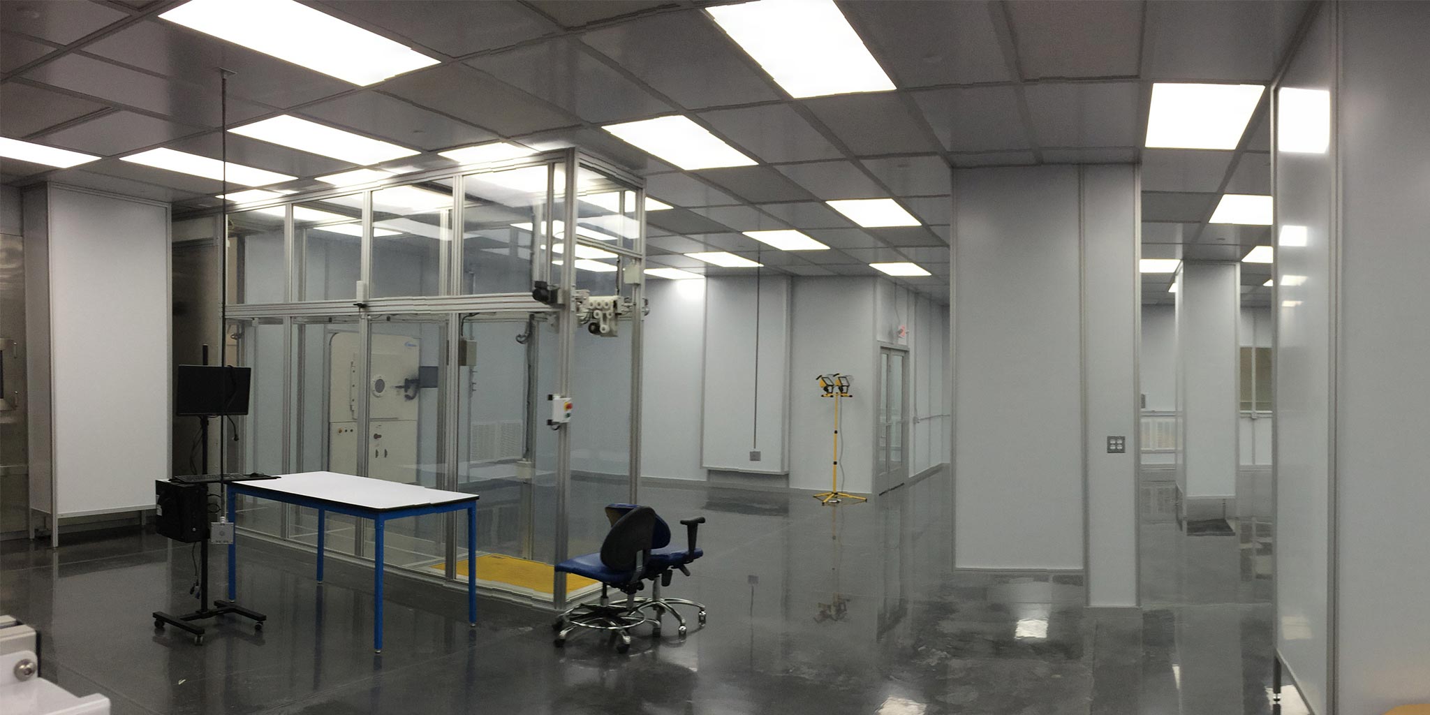 mmbt metro cad hardwall cleanroom built around clear room hepa filters led lights black floor