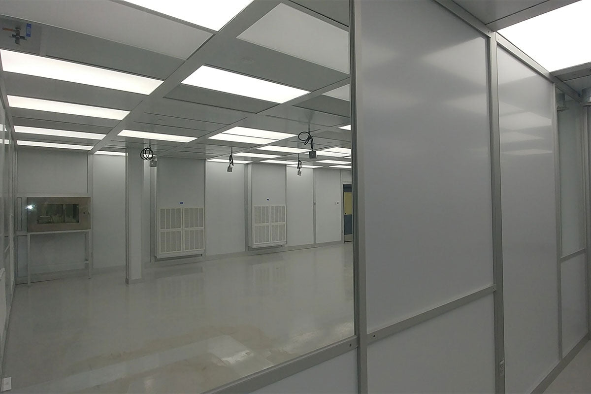 mmbt-metro-cad-cleanroom-hard-wall-window-tiles-cieling
