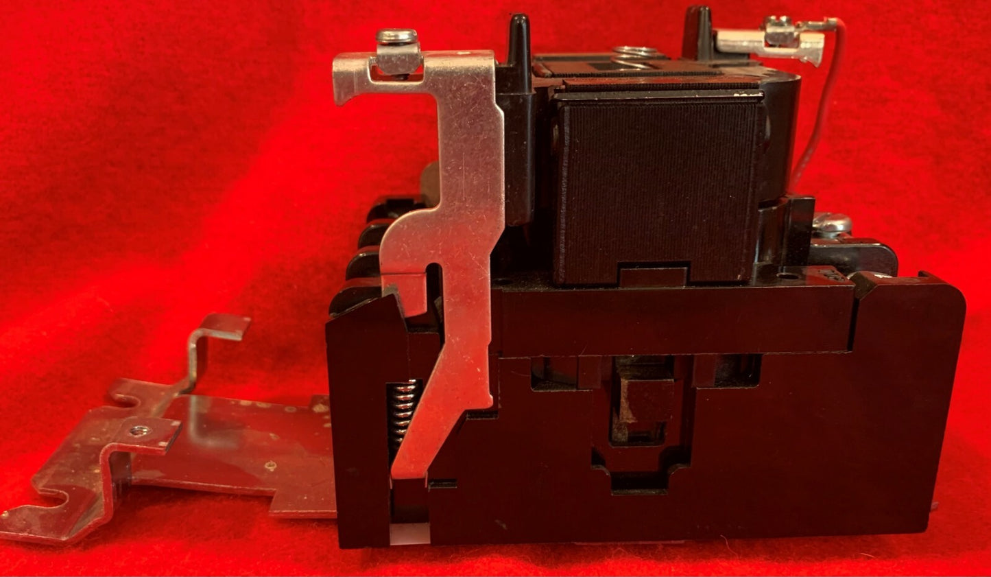 GE CR305P002 CONTACTOR & 15D226002 AUXILLARY CONTACT