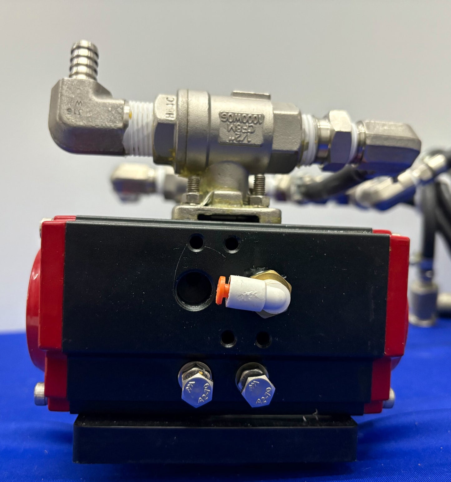 ANDERSON DWYER SERIES WE08 PNEUMATIC ACTUATOR 2 PIECE NPT BRASS BALL VALVE 80PSI