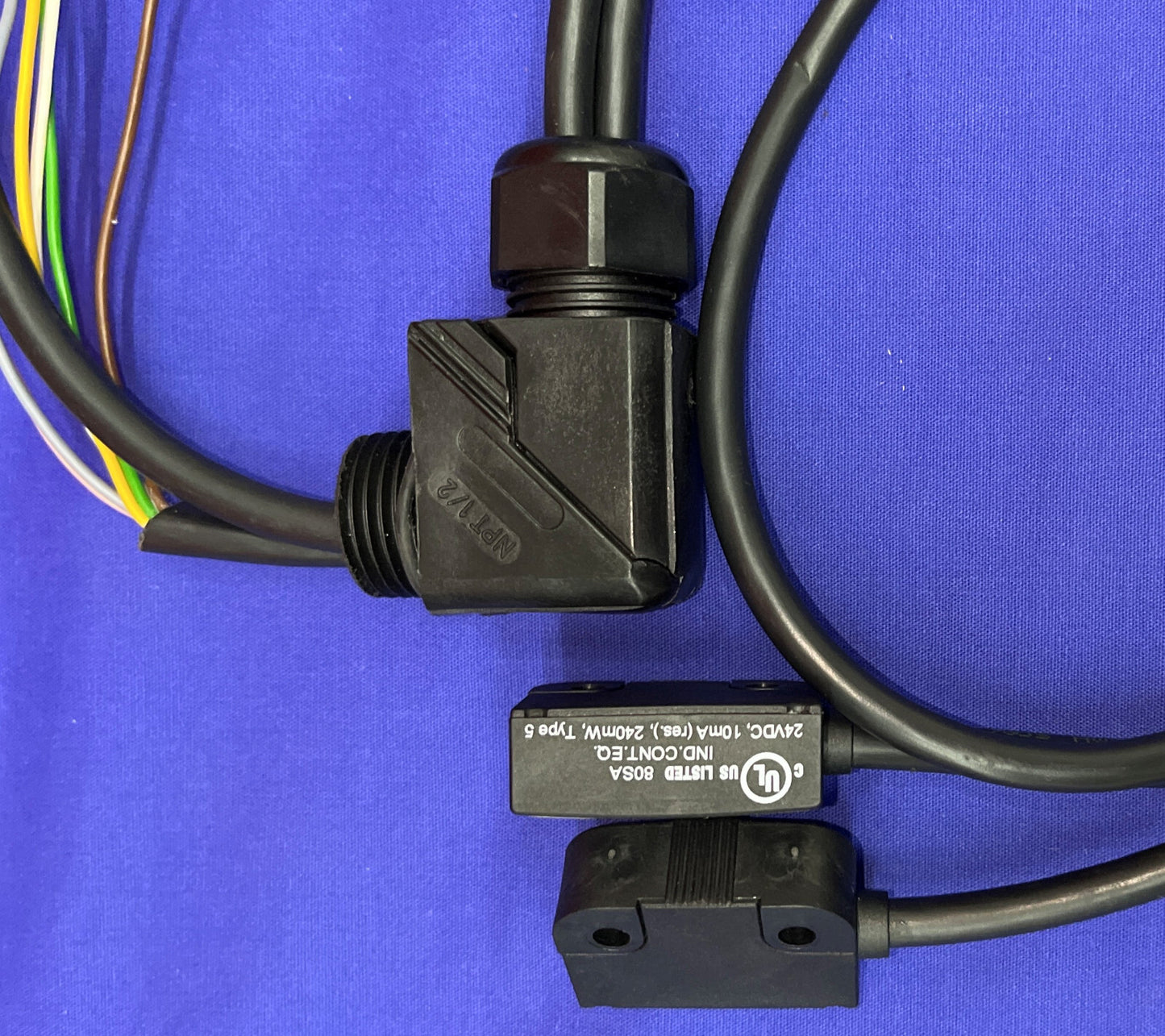 Lot of 2 Schmersal BNS260-11/01ZG-R Magnet Safety Sensor