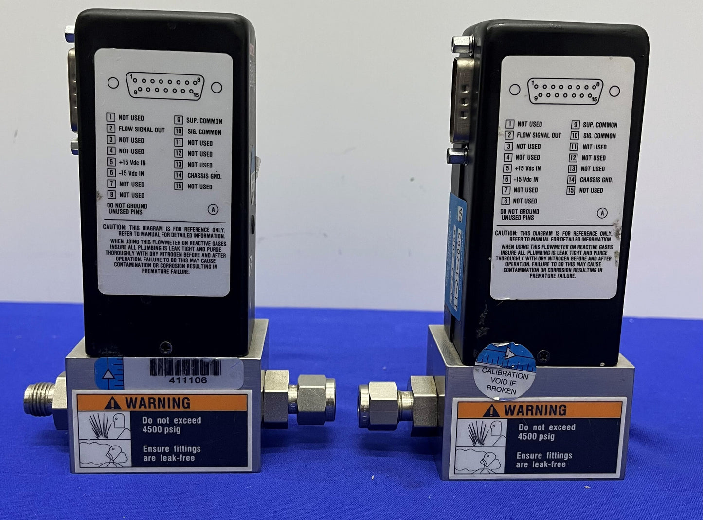 BROOKS INSTRUMENTS 5860E 5860EA154QEA  MASS FLOW SENSOR - 1 LOT QTY 2