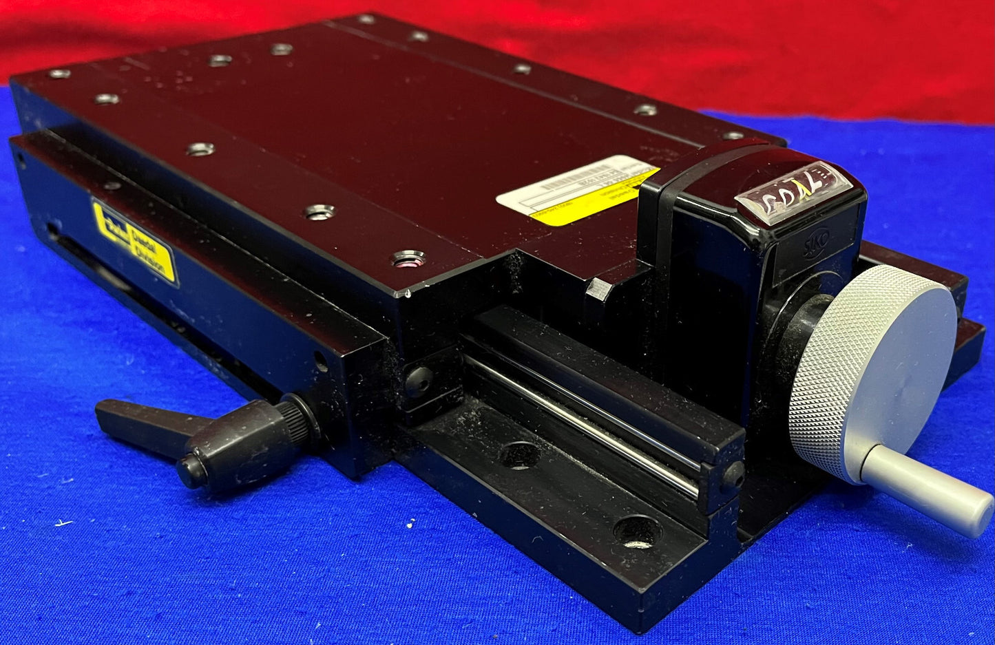 Parker Daedal 4955-06-L Manual Driven Positioner Stage Ball screw w/Lock