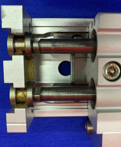 SMC Pneumatic Air Cylinder MXS16-40w/(2)SMC D-M9N Auto Switch Solid State Sensor