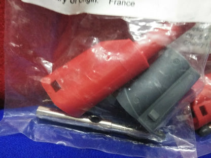 LOT OF 3 - TENMA 76-006 BANANA PLUG, RED. DIY SAFETY PLUG RED