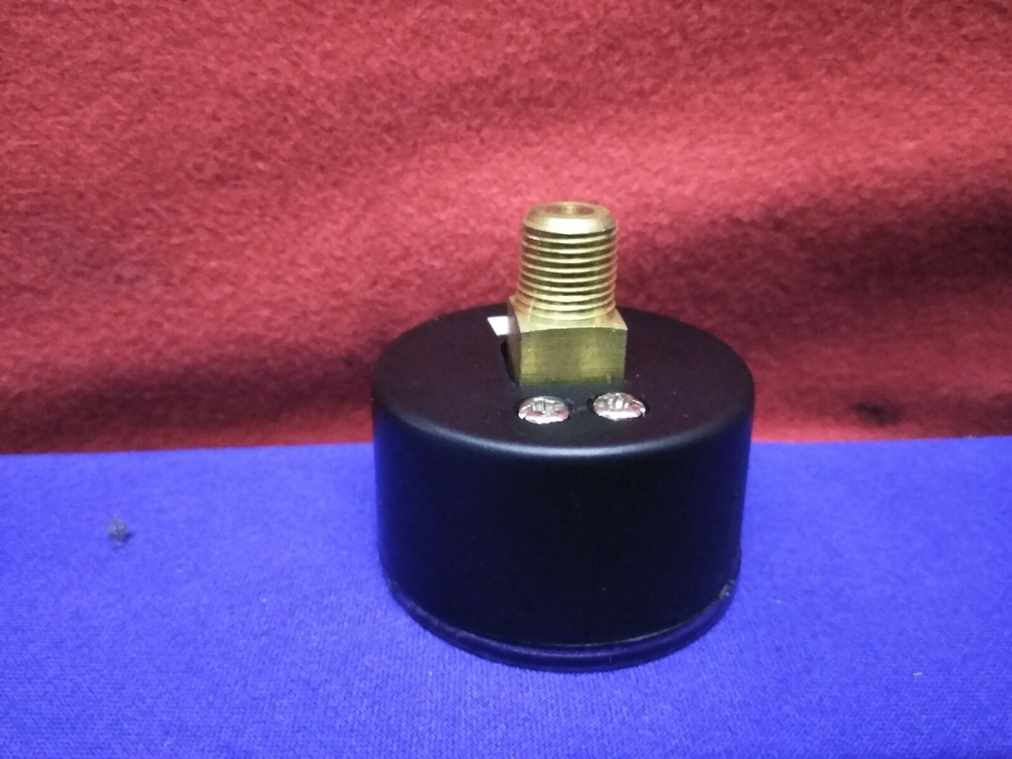 GRAINGER 4FLZ8  PRESSURE GAUGE 0-160 PSI 1 ½” Diameter