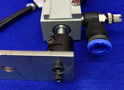 ITT Compact Air ATCL12X20US/Pneumatic Cylinder12 MM Bore w/ Compact LIMIT SENSOR