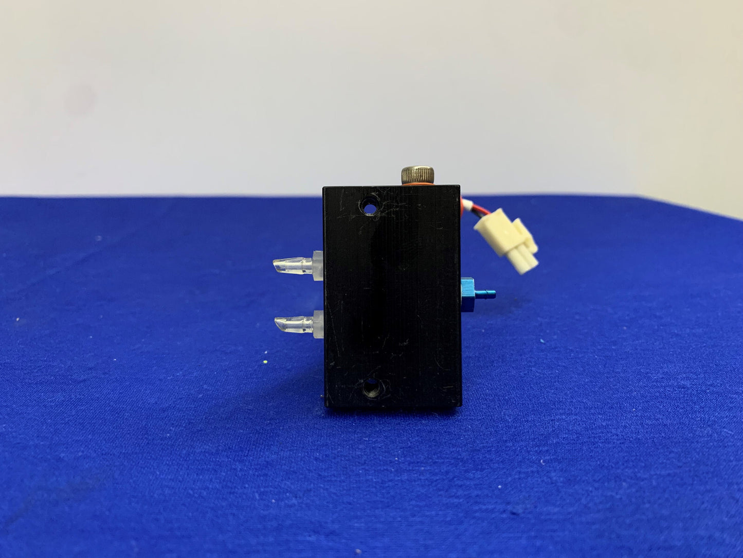 SMC LVM215-5B-X22 SOLENOID VALVE