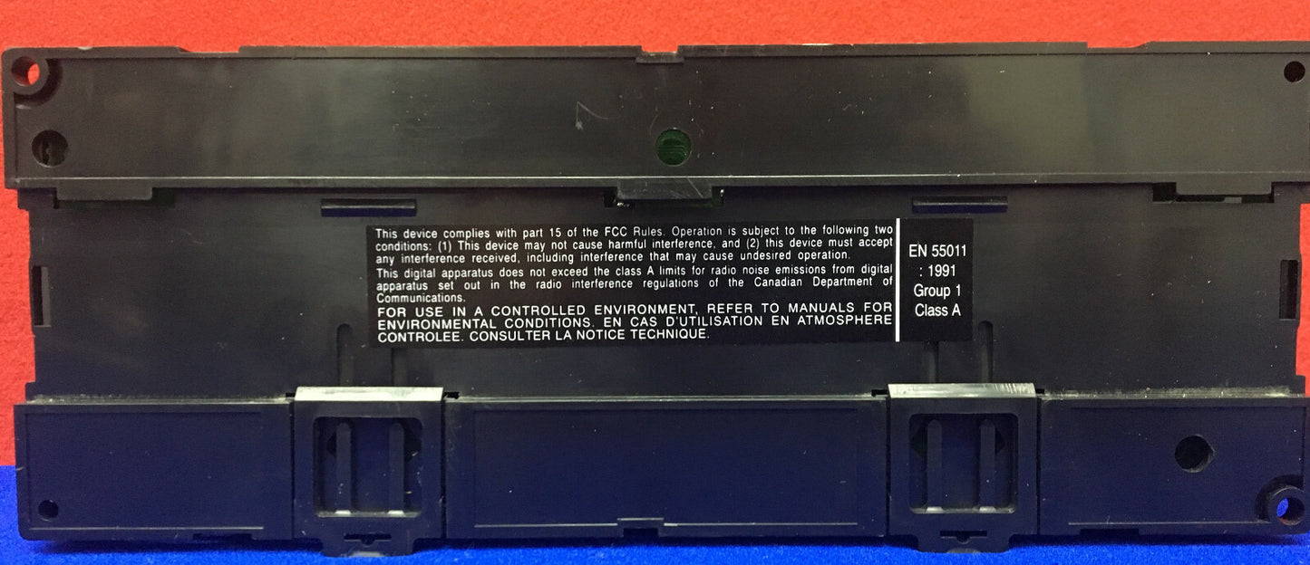 CONTROLADOR MICROPROGRAMABLE GE FANUC SERIE 90 IC693UDR005JP1
