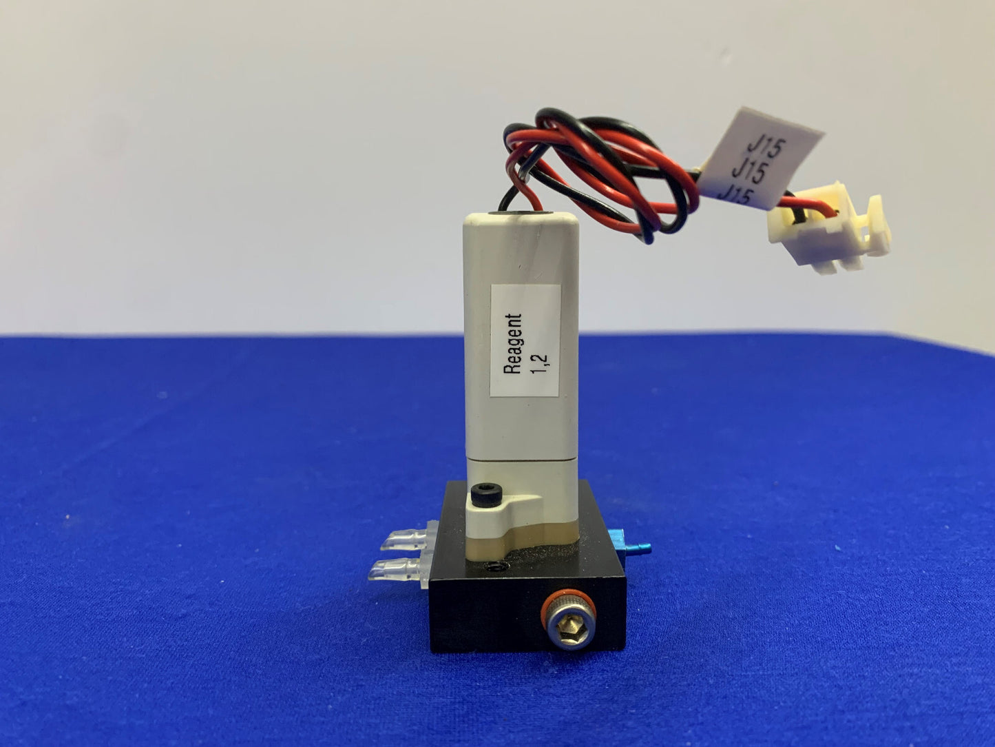 SMC LVM215-5B-X22 SOLENOID VALVE