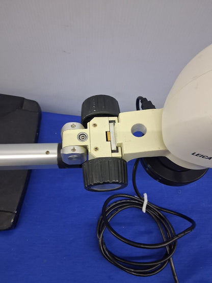 Leica S4E 6.3-30X Stereo Zoom Microscope with Boom Stand and LED Ring Light