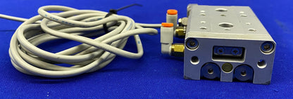 SMC MXS8-20 / MXS820 SLIDE TABLE & D-M9PW / DM9PW PROXIMITY SWITCH
