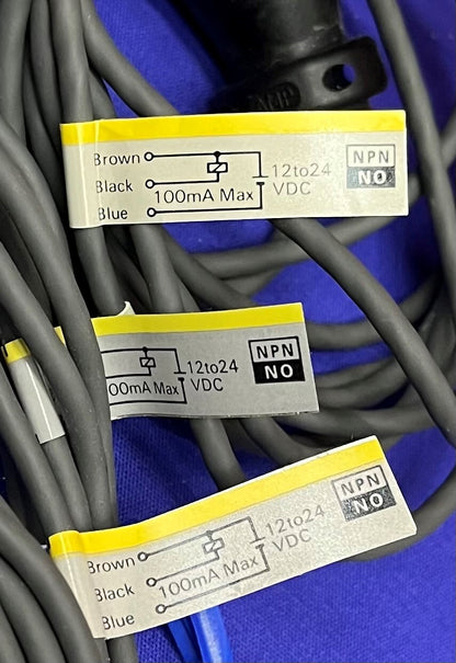 Lot of 3 Omron E2E-X1C1 Proximity Sensor