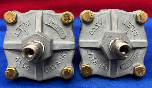 1 LOT QTY 2 - ASCO V0431 (AKA V043001) SHUTTLE VALVE 1/4" PIPE
