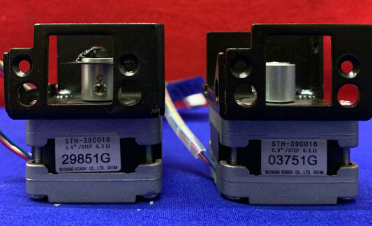 1 LOT QTY 2 - SHINANO KENSHI STEPPER MOTOR STH-39C016