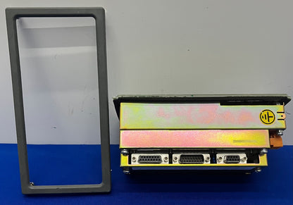 PANNEAU D'INTERFACE OPÉRATEUR DE CONTRÔLE UNIOP™ MD02R-04-0045 4 RANGÉES x 20 CARACTÈRES