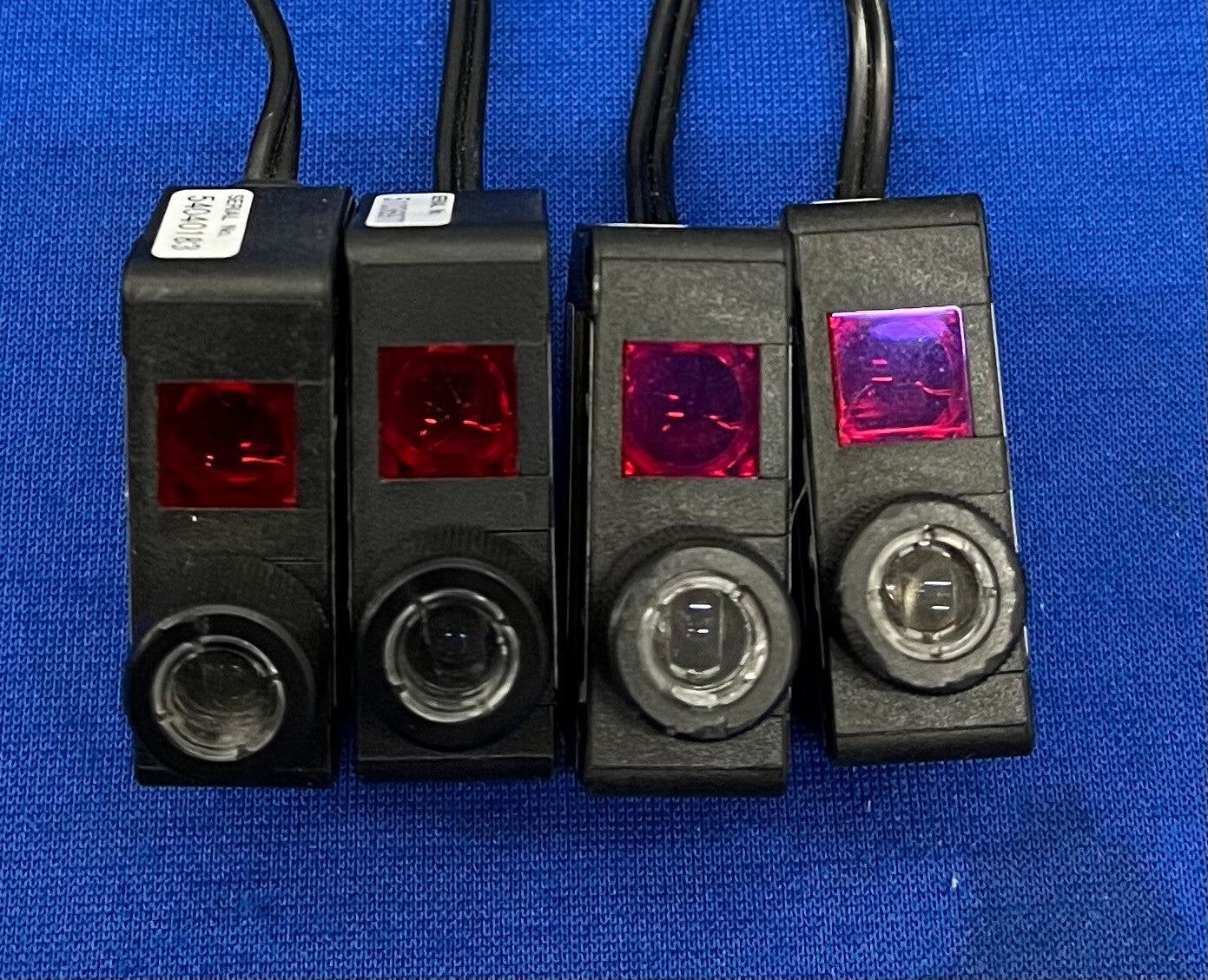 KEYENCE LV-H32 PHOTOELECTIC SENSOR HEAD VISIBLE RED SEMICONDUCTOR LASER - QTY 4