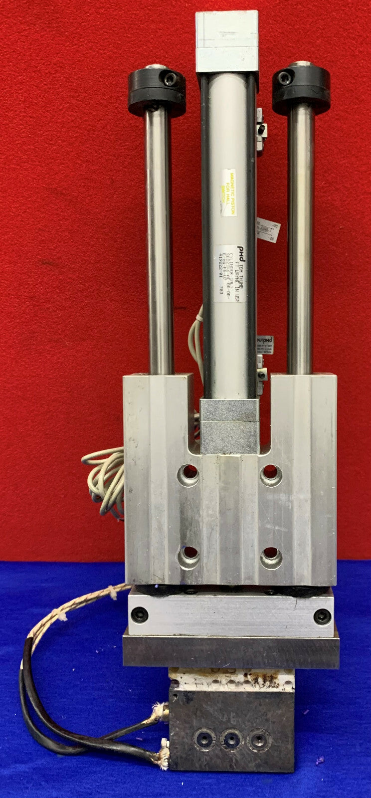 PHD SED23X6-AE-BR-DB-E-PB-U7 Slide Cylinder w/(2) 17503-1-06 & (2) 17000-32-9