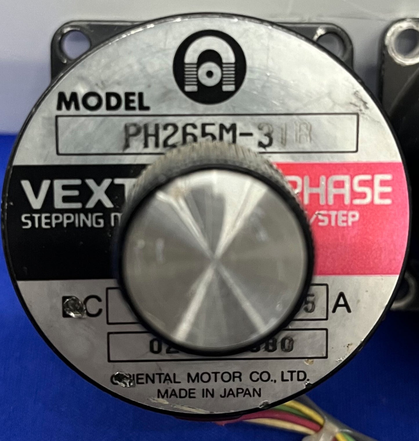 ORIENTAL MOTOR VEXTA PH265M-31 STEPPING MOTOR - 1 LOT QTY 2