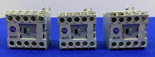 Allen Bradley AB M220 700DC-M220* SER A CONTACTOR - 1 LOT QTY 3
