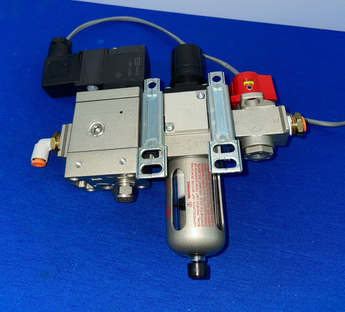 SMC-KLEP MET ISE35-N-65-P DIGITALE UITLEZING &amp; NAV2000-NO2-5DZ &amp; VHS20-NO2-2