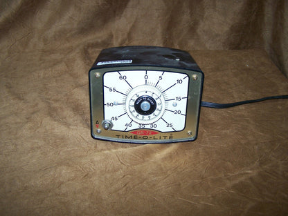 Timer industriale Corp Time-O-Lite Timer modello GR-72 120V 