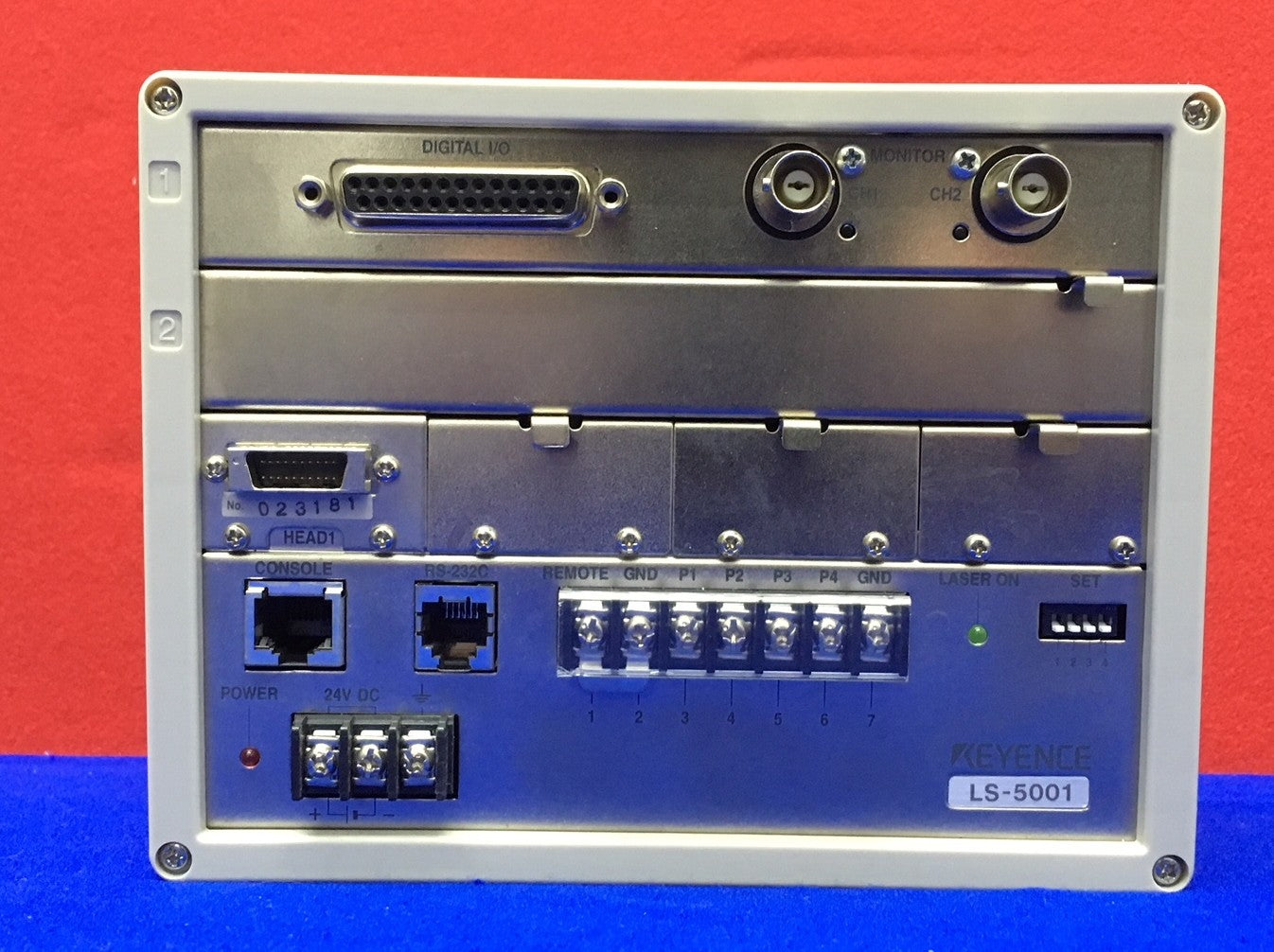 CONTROLLER MICROMETRO A SCANSIONE LASER AD ALTA VELOCITÀ KEYENCE LS-5001