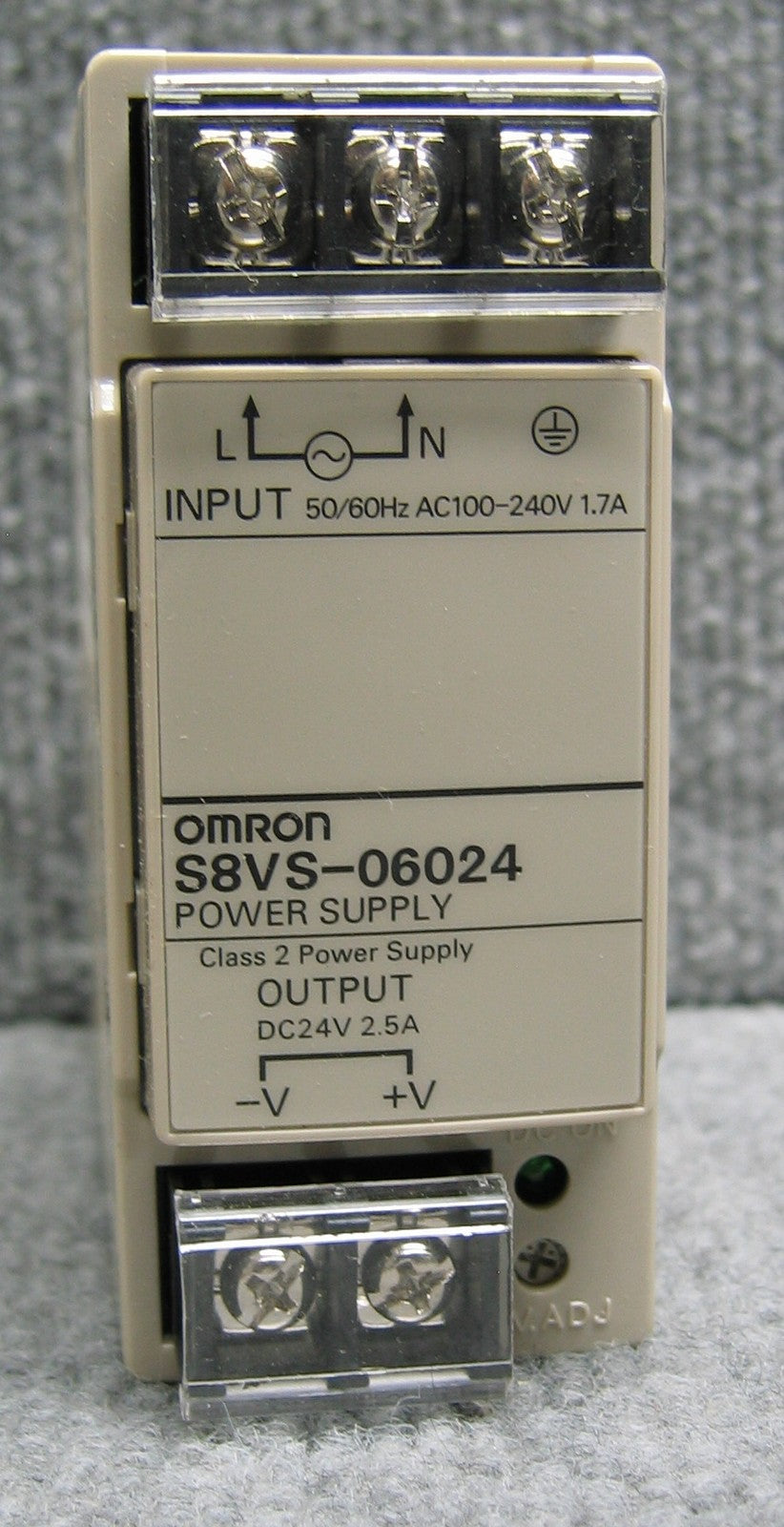 ALIMENTATORE OMRON S8VS-06024 