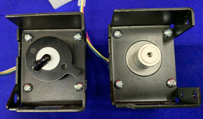 1 LOT QTY 2 - SHINANO KENSHI STEPPER MOTOR STH-39C016